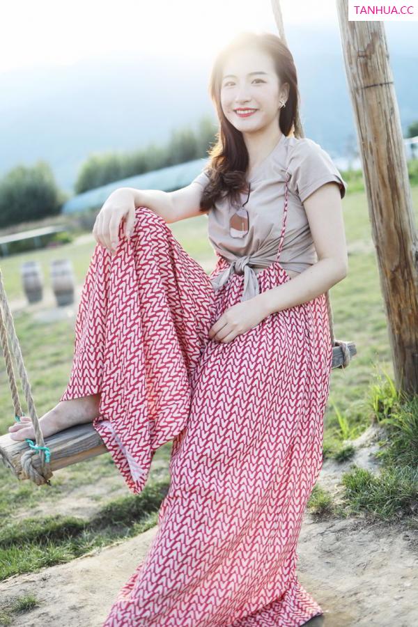 龚天艺 艺儿拿铁 [XIUREN]高清写真图 2019.09.02 艺儿拿铁第42张图片